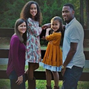 Meet your Posher, Sherry